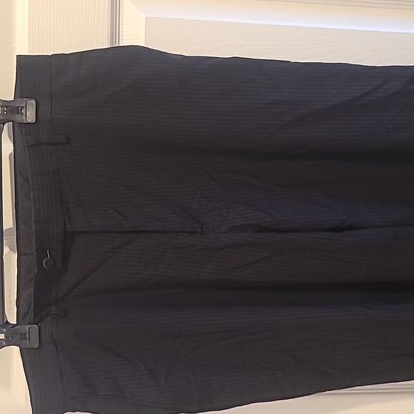 jf j.ferrar Other - Men's Jf J. Ferrar Black Modern fit pinstriped Dress Pants